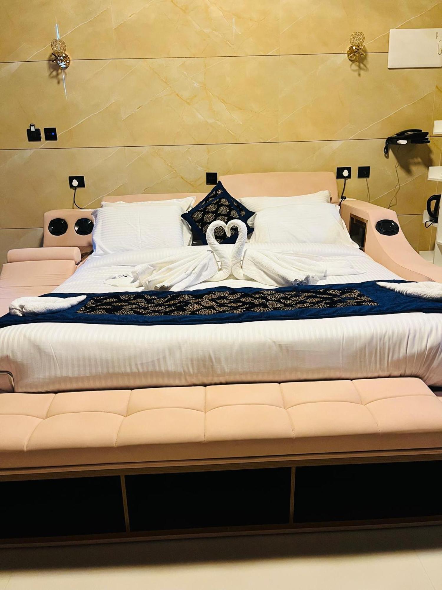 Willington & Harbour View Residency 호텔 Kochi 외부 사진